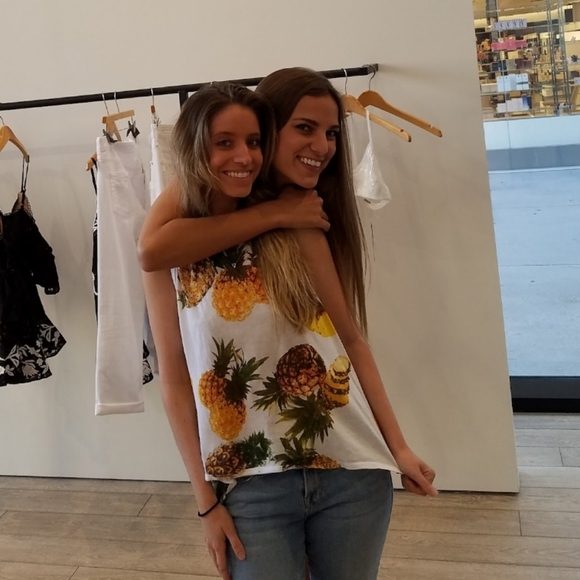 Chaser | Pineapple Tank - Picture 12 of 12